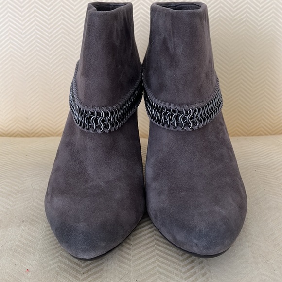 EUC Ash ankle boots - Picture 4 of 10